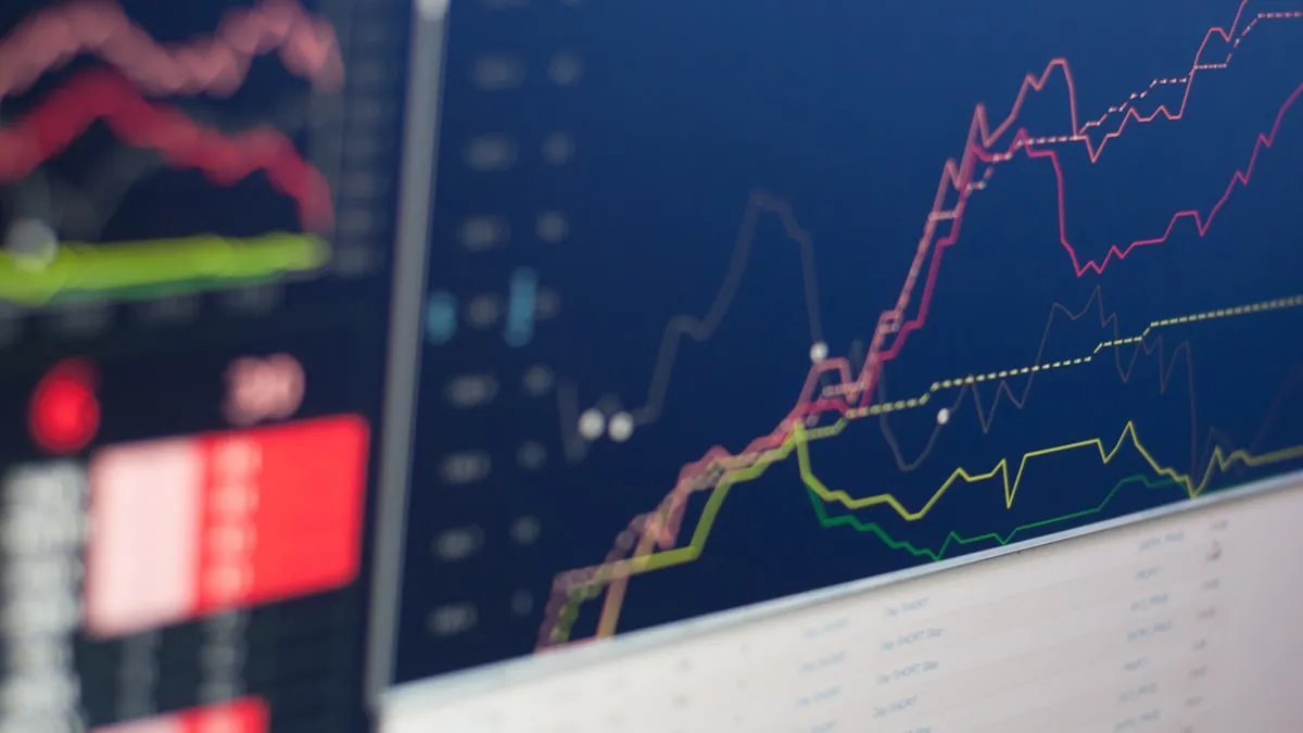 Como investir todo mês mesmo ganhando pouco em 2026