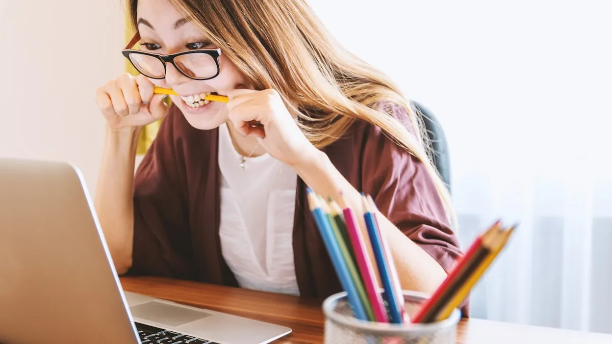 Como organizar a renda de vários apps em 2026 (sem se perder)
